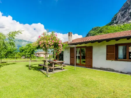 Sara&Mattia, Maison 6 personnes à Lago di Mezzola - Photo 1