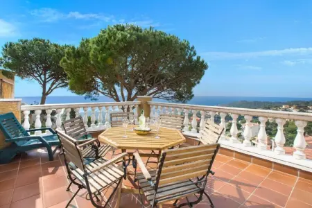 Cristina, Villa à Costa Brava près de Cala Canyelles - Photo 4