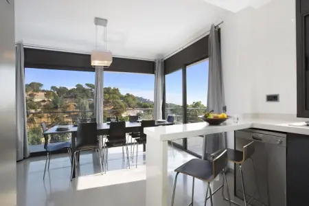 Santi, Villa sur la Costa Brava avec Piscine & Vue Mer - Photo 8