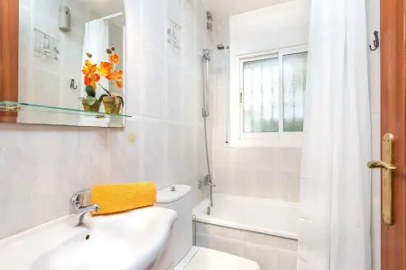 Vila, Villa vue mer et montagne avec piscine - Photo 14