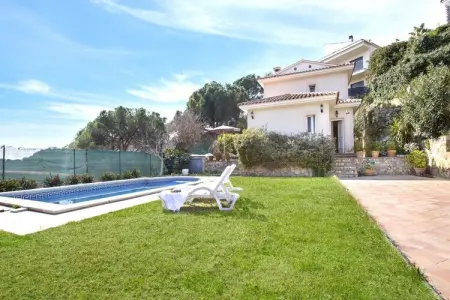 Vila, Villa vue mer et montagne avec piscine - Photo 21