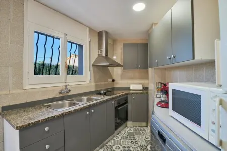 Tordera 18, Villa sereine avec jardin à Lloret de Mar - Photo 3