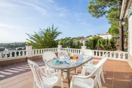 Conchi, Villa près de la plage à Lloret de Mar - Photo 9