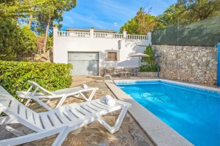 Conchi, Villa près de la plage à Lloret de Mar - Photo 11