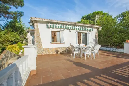 Conchi, Villa près de la plage à Lloret de Mar - Photo 16