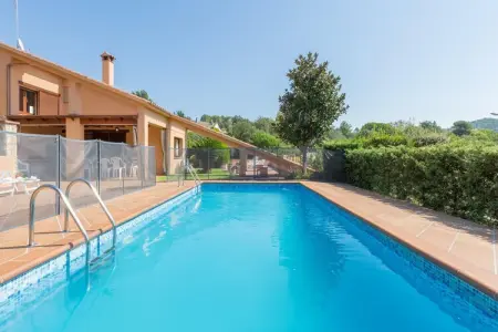 Cipresos 8pax, Villa à Lloret de Mar avec Piscine Privée - Photo 8
