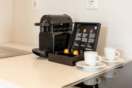 YOUROPO - Cosy 5, Retraite élégante en centre-ville - Photo 9