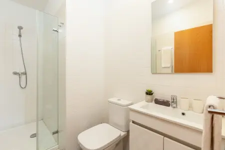 YOUROPO - Cosy 5, Retraite élégante en centre-ville - Photo 12