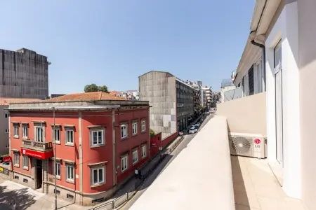 YOUROPO - Cosy 5, Retraite élégante en centre-ville - Photo 15