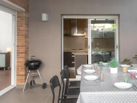 Casa Moderna con Jardín y Piscina Privada  Santa Cristina dAro - Photo 6