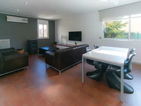 Casa Moderna con Jardín y Piscina Privada  Santa Cristina dAro - Photo 9