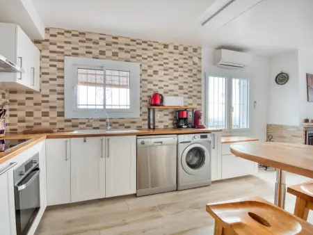 Maison Moderne sur la Costa Brava avec Piscine Privée et Climatisation - Photo 15