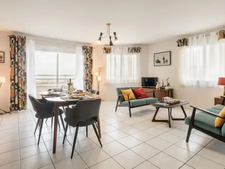 Bel appartement en bord de mer avec terrasse et parking - Photo 11