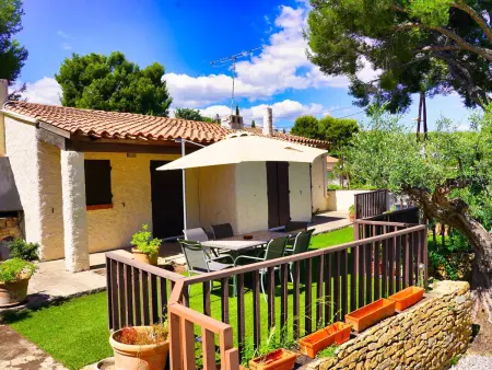 Charmante villa provençale avec jardin et piscine privée à Saint-Cyr-sur-Mer - Photo 5