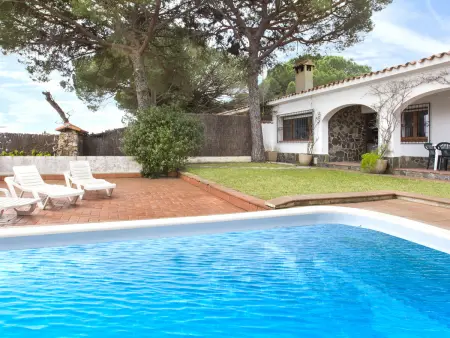 Maison familiale avec piscine privée et vue mer à Canyelles - Photo 6