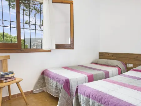 Maison familiale avec piscine privée et vue mer à Canyelles - Photo 10
