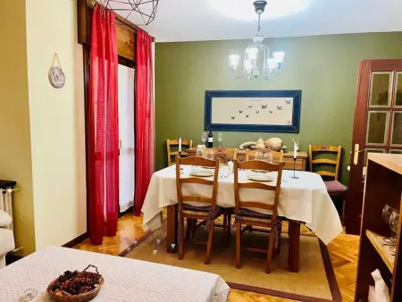 Maison charmante à Vinuesa avec vue sur jardin, Maison 4 personnes à Vinuesa - Photo 4