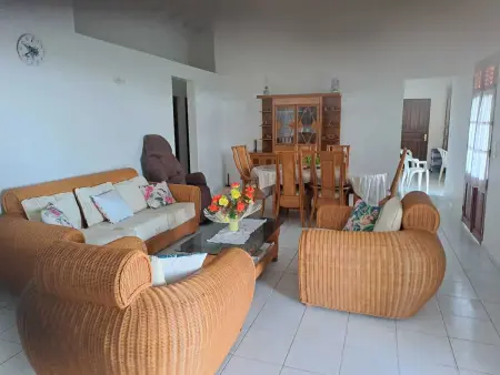 Maison spacieuse à Petit-Bourg avec jardin, Maison 7 personnes à Petit Bourg - Photo 34