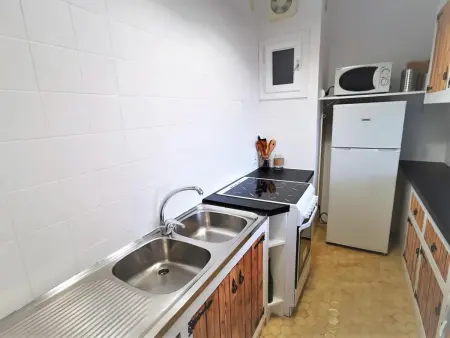 Appartement à S'Agaró avec piscine, terrasse et animaux admis, proche mer - Photo 13
