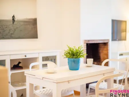 Appartement rez-de-chaussée avec jardin et accès piscine, proche plage de Sant Pol - Photo 15