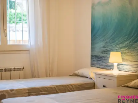 Appartement rez-de-chaussée avec jardin et accès piscine, proche plage de Sant Pol - Photo 24