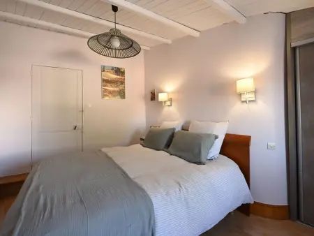 Charmante Maison de Village au Cœur de La Couarde-sur-Mer - Photo 12