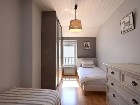 Charmante Maison de Village au Cœur de La Couarde-sur-Mer - Photo 15