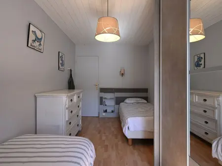 Charmante Maison de Village au Cœur de La Couarde-sur-Mer - Photo 16