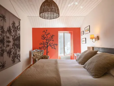 Charmante Maison de Village au Cœur de La Couarde-sur-Mer - Photo 18