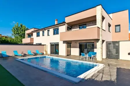 Beautiful Villa Philippo with Pool (publish), Villa relaxante à Pula avec piscine privée - Photo 9