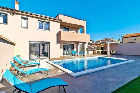 Beautiful Villa Philippo with Pool (publish), Villa relaxante à Pula avec piscine privée - Photo 11