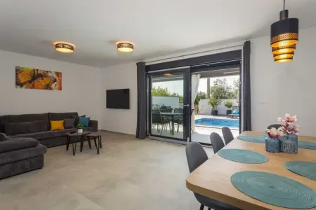 Villa Bavaria with Pool, Jacuzzi, Table Tennis, Villa Bavaria with Pool, Jacuzzi, Table Tennis - Photo 1