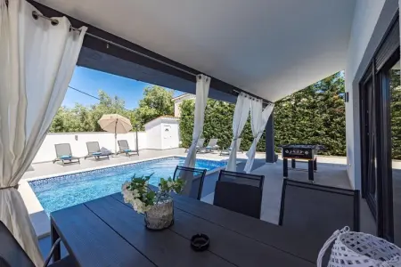 Villa Bavaria with Pool, Jacuzzi, Table Tennis, Villa Bavaria with Pool, Jacuzzi, Table Tennis - Photo 4