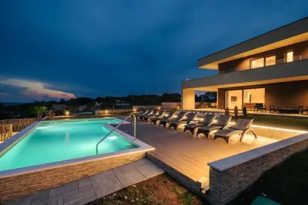 Villa de la Vie with Heated Swimming Pool, Appartement d'été relaxant à Drenje - Photo 10