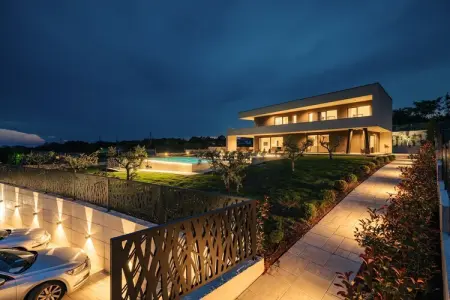 Villa de la Vie with Heated Swimming Pool, Appartement d'été relaxant à Drenje - Photo 50