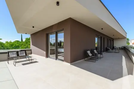 Villa de la Vie with Heated Swimming Pool, Appartement d'été relaxant à Drenje - Photo 51