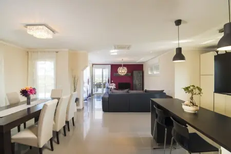 Villa Land with Private Pool, Spacieuse villa rurale avec piscine - Photo 6
