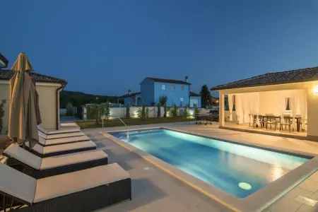 Villa Land with Private Pool, Spacieuse villa rurale avec piscine - Photo 7