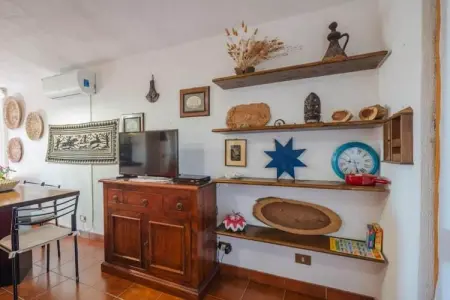 Casa Li Feruli, Maison de vacances relaxante à Isola Rossa - Photo 7