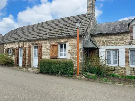 Maison de caractère près du lac de Rabodanges, idéale pour familles - Photo 2