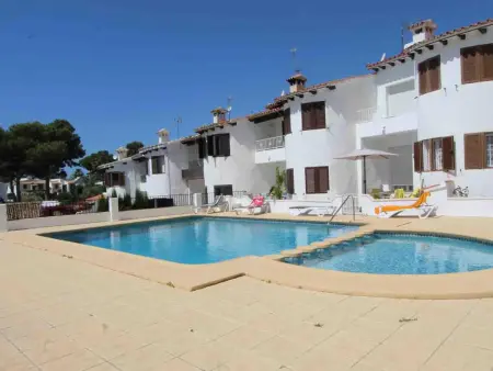 Charmante location avec piscine commune à 1 km de la plage à Moraira, pour 4 personnes - Photo 1