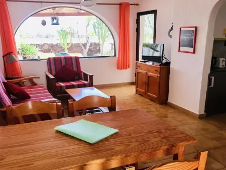 Appartement Cosy à Costa Calma avec Piscine et Terrasse, à 400m de la Plage - Photo 2
