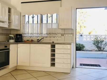 Maison de vacances à Costa Calma, accès direct à la plage, proche restaurants et commerces - Photo 11