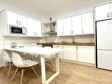 Maison de vacances cosy avec WIFI à 1 min de la plage de Las Canteras - Photo 5