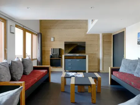 Magnifique duplex rénové 7 pièces, proche pistes, sauna, hammam, salle de fitness - Photo 5