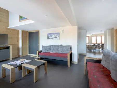 Magnifique duplex rénové 7 pièces, proche pistes, sauna, hammam, salle de fitness - Photo 8