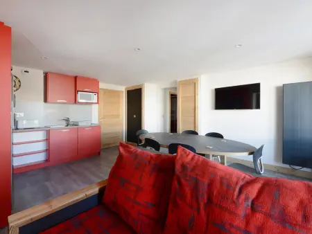 Charmant appartement rénové, proche pistes, espace bien-être, La Plagne Tarentaise - Photo 3