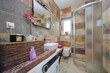 Villa Nur Amela with Pool, Jacuzzi, Darts, Villa de luxe à Pula avec piscine et jacuzzi - Photo 27