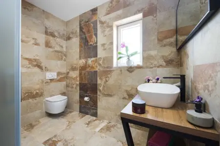 Villa Nur Amela with Pool, Jacuzzi, Darts, Villa de luxe à Pula avec piscine et jacuzzi - Photo 30