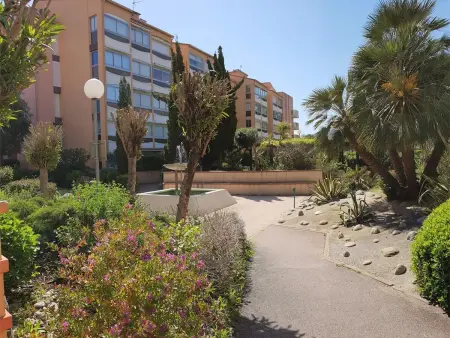 Studio Cabine avec Piscine à 200m Plage - 4 Couchages, Parking Privatif, Argelès-sur-Mer - Photo 11